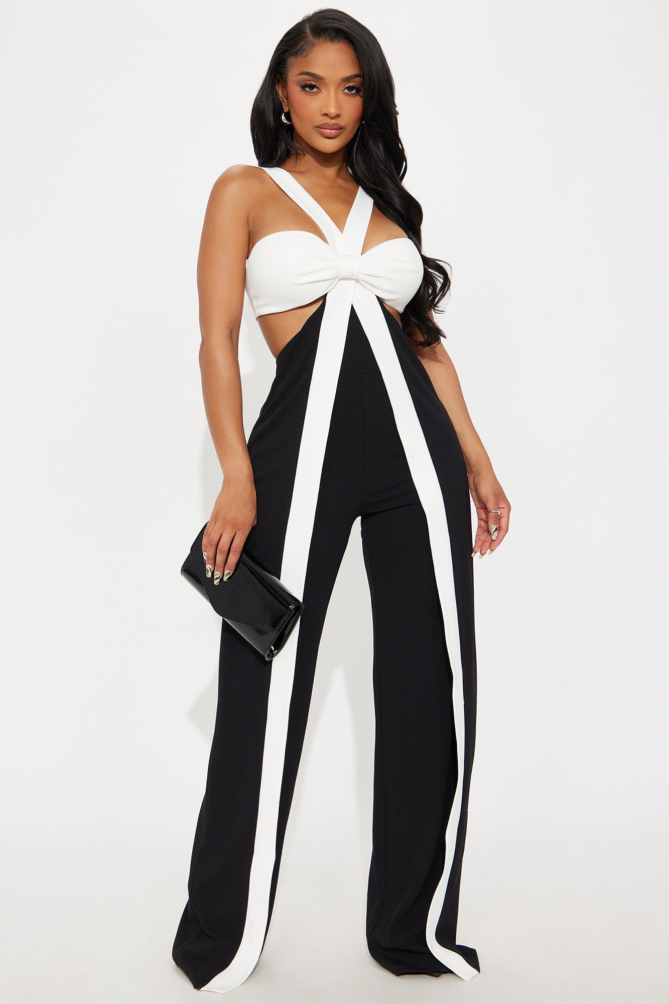 https://cdn.shopify.com/s/files/1/0293/9277/files/04-28-25_S6_48_JP242331_BlackWhite_LH_PC_14-35-23_71676_PXF.jpg?v=1745962873