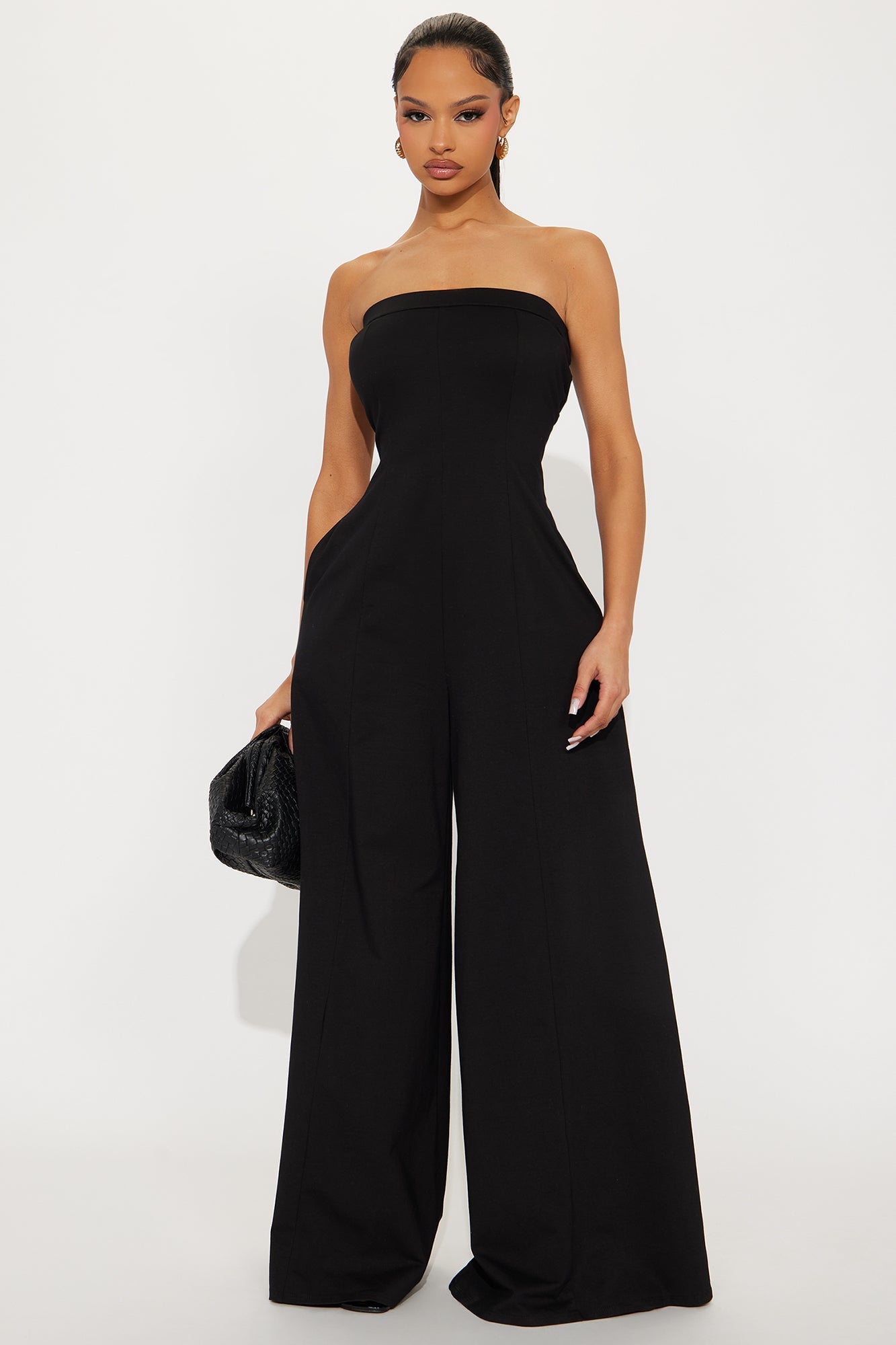 https://cdn.shopify.com/s/files/1/0293/9277/files/04-29-25_S3_56_HF25E230_Black_KJ_IM_15-28-46_15082_PXF.jpg?v=1746054761
