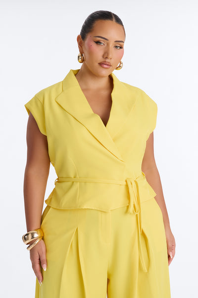 https://cdn.shopify.com/s/files/1/0293/9277/files/04-29-26_S2_44_V125JP2327_Yellow_JG_AM_15-01-38_PLUS_7260_PXF.jpg?v=1777933068&with=400&height=600