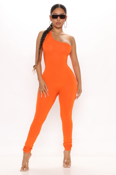 https://cdn.shopify.com/s/files/1/0293/9277/products/04-30-21Studio2_JP_RL_10-04-41_11_NJ10106N_Orange_3401_WG.jpg?v=1653088314&with=400&height=600