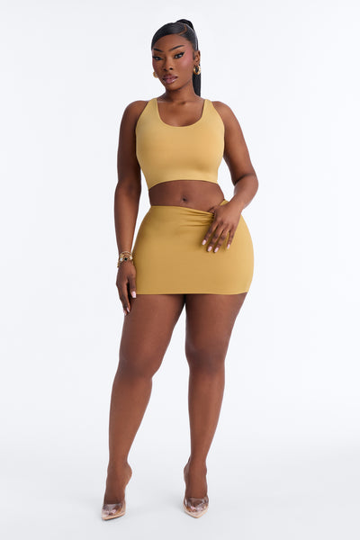 https://cdn.shopify.com/s/files/1/0293/9277/files/04-30-26_S5_61_B12503SK4401_Honey_ZSR_JG_IM_14-33-06_PLUS_52030_PXF.jpg?v=1778081310&with=400&height=600