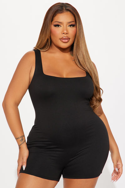https://cdn.shopify.com/s/files/1/0293/9277/files/04-30-34_S4_56_JR52540A_Black_P_RA_IM_14-48-23_PLUS_95573_PXF.jpg?v=1714755589&with=400&height=600