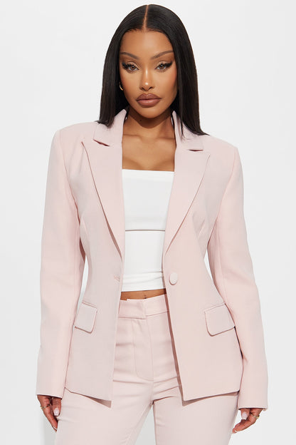 https://cdn.shopify.com/s/files/1/0293/9277/files/05-01-25_S2_3_GW24K1947A_Pink_CXB_RL_14-40-54_27749_PXF.jpg?v=1747080784