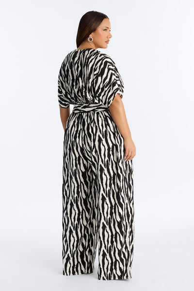 https://cdn.shopify.com/s/files/1/0293/9277/files/05-01-26_S1_19_WP9518_Black_RK_NL_10-52-06_PLUS_0477_PXF.jpg?v=1778079892&with=400&height=600