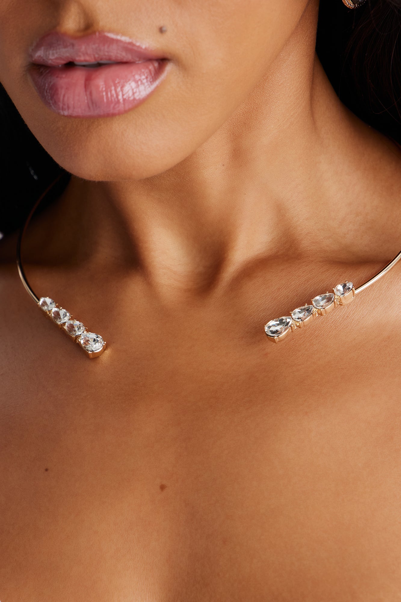https://cdn.shopify.com/s/files/1/0293/9277/files/05-01-26_S2_44_SKN9232_Gold_KJ_AM_13-15-57_9513_PXF.jpg?v=1778103748