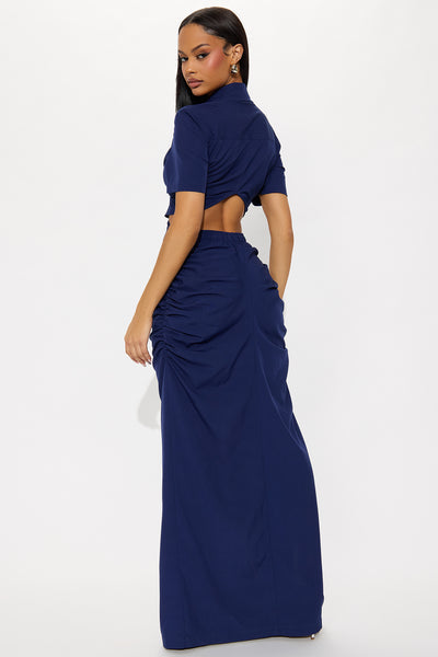 https://cdn.shopify.com/s/files/1/0293/9277/files/05-02-25_S8_45_MD6160FN_Navy_LH_AC_15-11-44_88859_PXF.jpg?v=1746480827&with=400&height=600