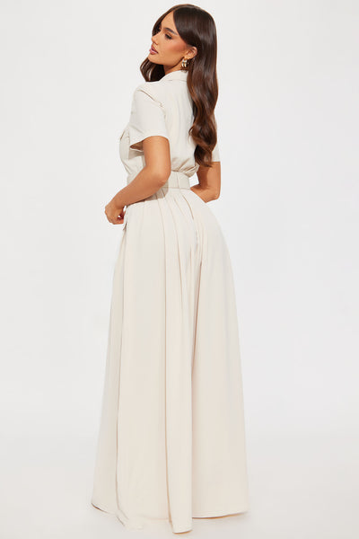 https://cdn.shopify.com/s/files/1/0293/9277/files/05-05-25_S6_8_CJ56997_Khaki_CZ_SS_10-47-39_76510_SG.jpg?v=1756245036&with=400&height=600