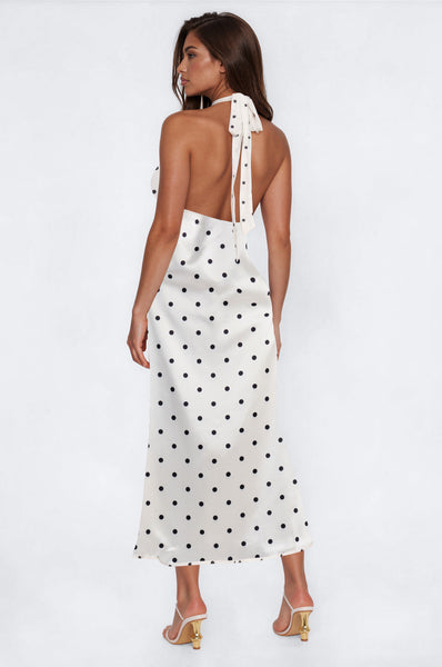 https://cdn.shopify.com/s/files/1/0293/9277/files/05-05-26_S2_37_D9579_WhiteBlack_JG_NL_15-24-52_0106-FN_Helena-FN-HelenaBG-3_CM_CM.jpg?v=1780697396&with=400&height=600