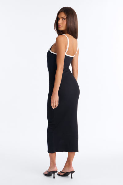 https://cdn.shopify.com/s/files/1/0293/9277/files/05-05-26_S3_26_J3Q5930CFN_Black_KJ_PC_11-47-58_3131_PXF.jpg?v=1778192491&with=400&height=600