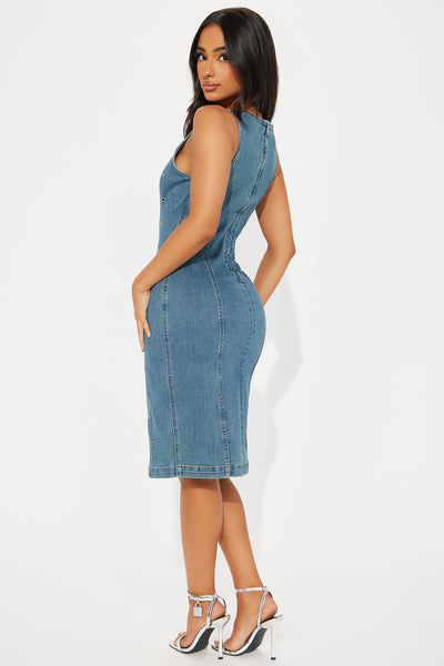 https://cdn.shopify.com/s/files/1/0293/9277/files/05-08-24_S7_24_WR23D111304A_BlueWash_KJ_AC_12-23-15_89042_PXF_MH.jpg?v=1715373265&with=400&height=600