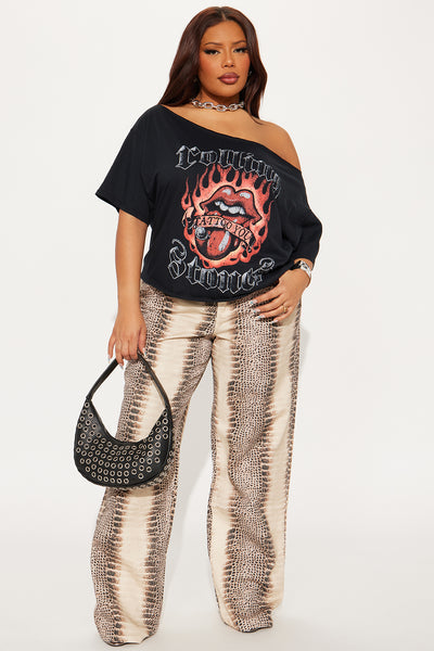 https://cdn.shopify.com/s/files/1/0293/9277/files/05-08-25_S4_47_RST022_Black_KJ_CM_14-34-42_PLUS_32262_PXF.jpg?v=1747270371&with=400&height=600