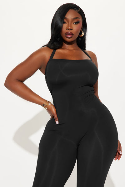 https://cdn.shopify.com/s/files/1/0293/9277/files/05-08-25_S5_18_JP3253_Burgundy_CZ_IM_11-17-41_PLUS_5202_CM_KP_Black.jpg?v=1747757741&with=400&height=600