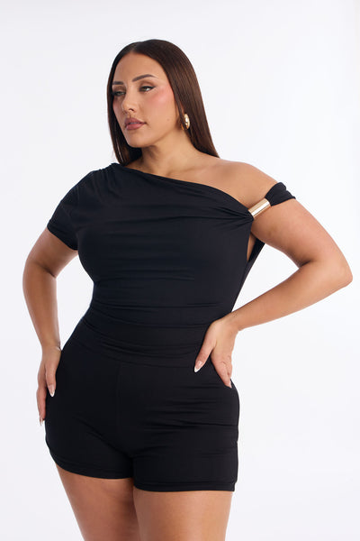https://cdn.shopify.com/s/files/1/0293/9277/files/05-08-26_S5_17_RP2301_Black_DA_JS_11-25-42_PLUS_40942_EH.jpg?v=1778690425&with=400&height=600