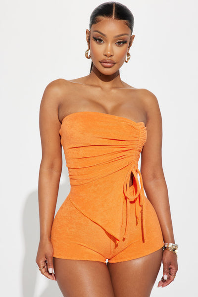 https://cdn.shopify.com/s/files/1/0293/9277/files/05-10-23Studio2_KJ_RL_11-37-57_8_YAP1827N_Orange_23303_DG.jpg?v=1684360975&with=400&height=600