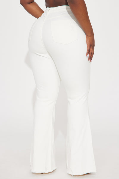 https://cdn.shopify.com/s/files/1/0293/9277/files/05-10-24_S5_27_FN1191HFLAT_White_CZ_PC_11-19-17_PLUS_5802_PXF.jpg?v=1715720322&with=400&height=600
