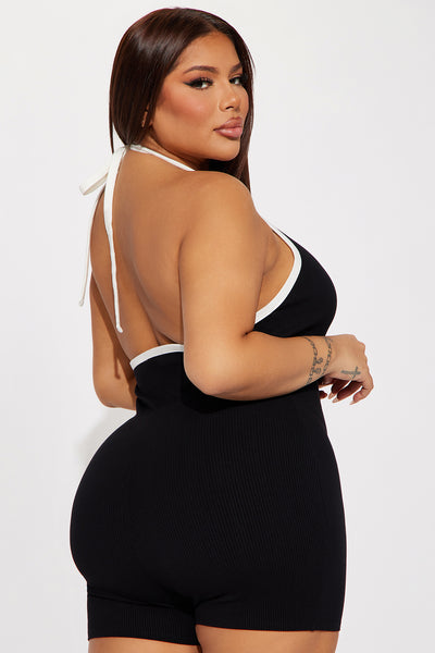 https://cdn.shopify.com/s/files/1/0293/9277/files/05-11-23Studio4_CXB_AC_14-38-57_47_P7496_BlackWhite_36867_PLUS_PXF.jpg?v=1723650754&with=400&height=600