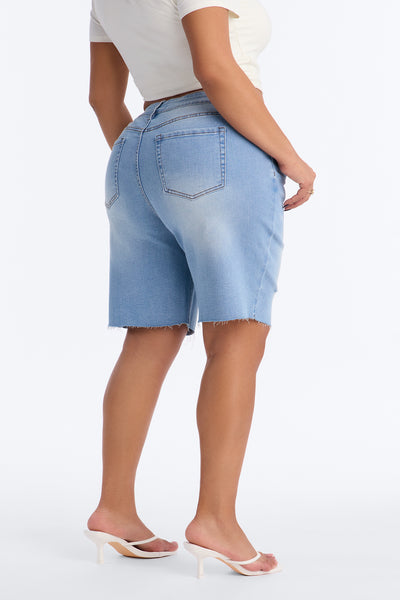 https://cdn.shopify.com/s/files/1/0293/9277/files/05-11-26_S5_42_JY031102_LightBlueWash_JG_AA_14-44-09_PLUS_52657_PXF.jpg?v=1778611651&with=400&height=600