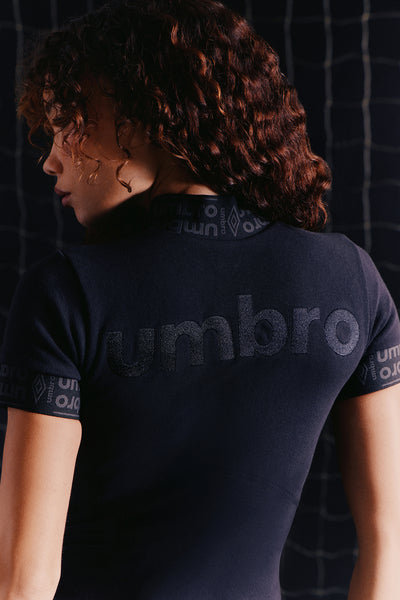 https://cdn.shopify.com/s/files/1/0293/9277/files/05-11-26_UMBRO_-Collection_LOOK_66_RA_CW_10-31-06_11968_ES.jpg?v=1780421390&with=400&height=600