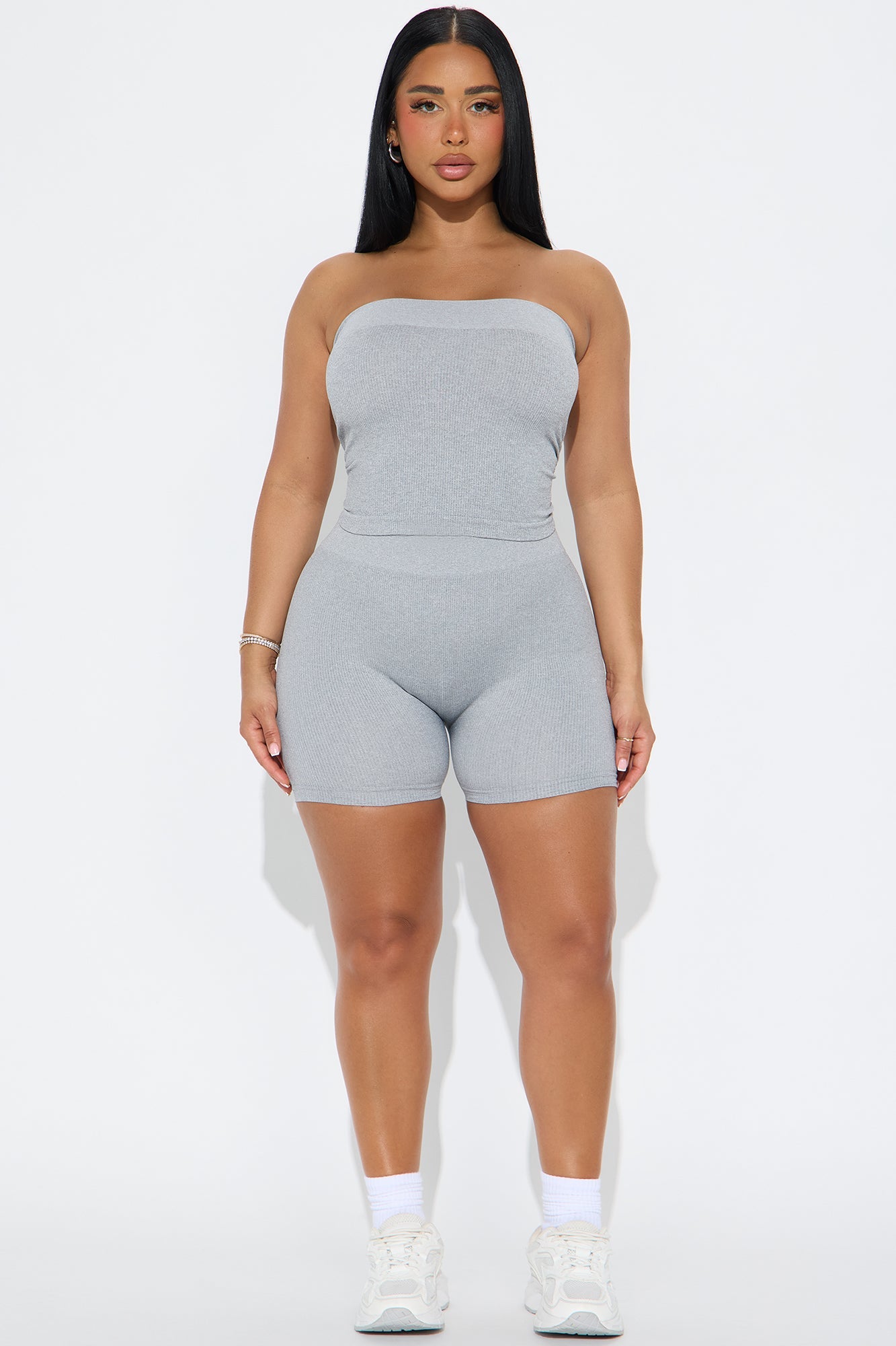 https://cdn.shopify.com/s/files/1/0293/9277/files/05-12-25_S1_43_J9N3149C_LightGrey_RK_PC_14-33-46_0621_PXF.jpg?v=1747180579