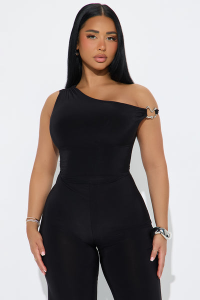 https://cdn.shopify.com/s/files/1/0293/9277/files/05-12-25_S1_50_KAHJ4112301FN_Black_RK_PC_15-05-42_0719_PXF.jpg?v=1747180809&with=400&height=600