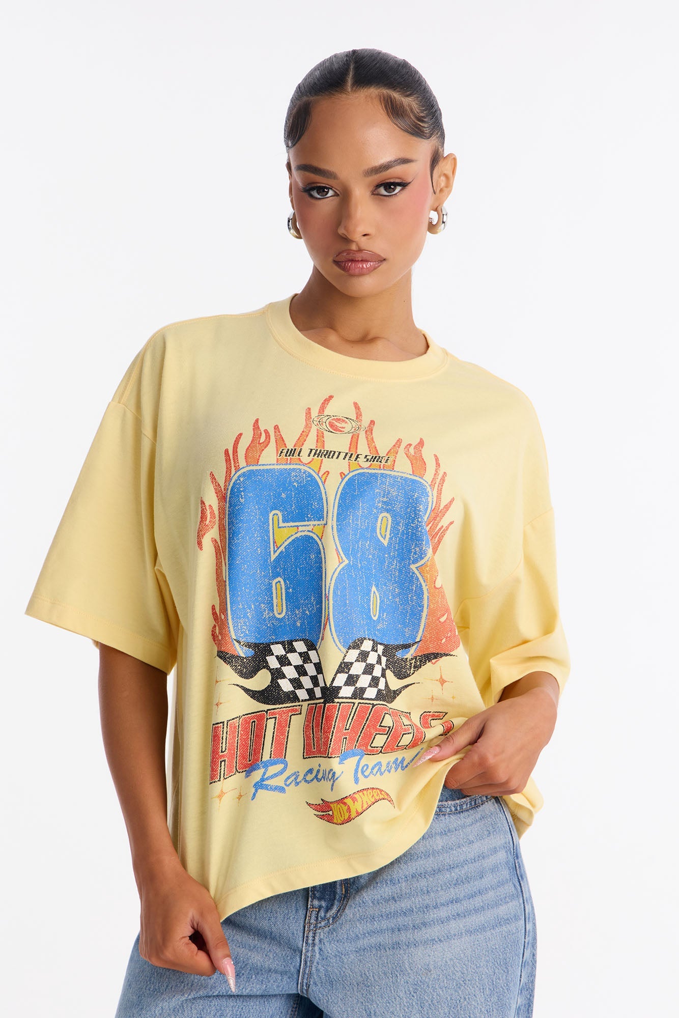 https://cdn.shopify.com/s/files/1/0293/9277/files/05-12-26_S3_9_7DHW9E0015NV_ButterYellow_LB_PC_10-06-59_6401_EH_EH.jpg?v=1778773204