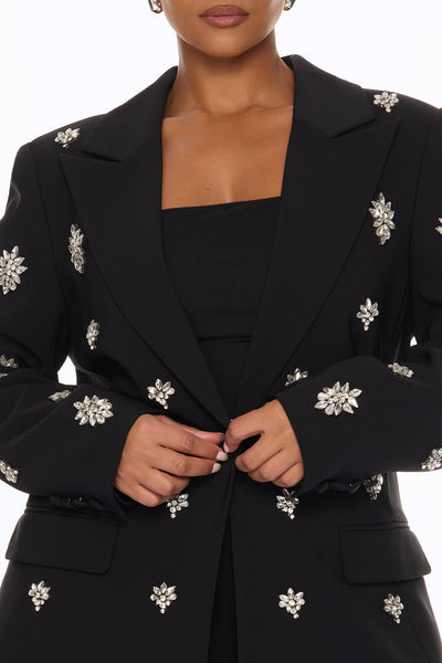 https://cdn.shopify.com/s/files/1/0293/9277/files/05-12-26_S9_43_25GA12186AB_Black_AE_IM_14-39-17_PLUS_0158_PXF.jpg?v=1778790562&with=400&height=600