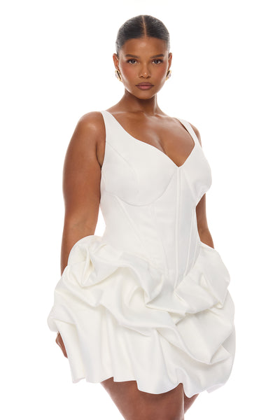 https://cdn.shopify.com/s/files/1/0293/9277/files/05-12-26_S9_4_JY3527_White_ZSR_AE_IM_10-28-41_PLUS_4278_PXF.jpg?v=1778857091&with=400&height=600