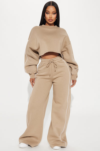 https://cdn.shopify.com/s/files/1/0293/9277/files/05-13-24_S2_23_ZDZPK12184L_Taupe_KJ_RL_14-59-07_21884_PXF.jpg?v=1715807393&with=400&height=600