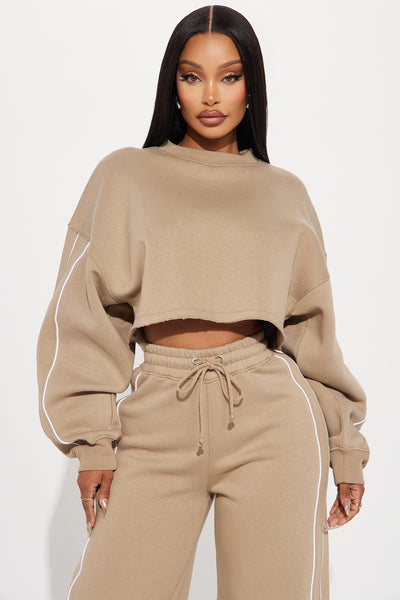 https://cdn.shopify.com/s/files/1/0293/9277/files/05-13-24_S2_23_ZDZPK12184L_Taupe_KJ_RL_14-59-15_21889_PXF.jpg?v=1715807392&with=400&height=600