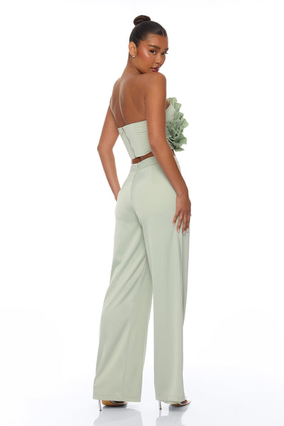 https://cdn.shopify.com/s/files/1/0293/9277/files/05-14-26_S9_14_BZ10313_Sage_ZSR_AE_IM_13-24-24_1073_PXF.jpg?v=1779115425&with=400&height=600