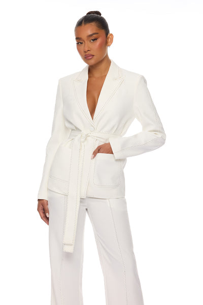 https://cdn.shopify.com/s/files/1/0293/9277/files/05-14-26_S9_8_FN5939_White_ZSR_AE_IM_11-31-13_0870_PXF.jpg?v=1778883127&with=400&height=600