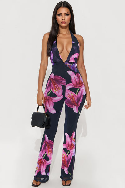 https://cdn.shopify.com/s/files/1/0293/9277/files/05-16-25_S6_36_JP3282_BlackPink_HY_SS_11-08-05_86512_CM-Amira_ES_ES.jpg?v=1749146019&with=400&height=600