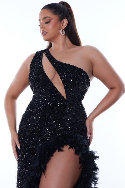 https://cdn.shopify.com/s/files/1/0293/9277/files/05-17-23LUXE_KT_IM_10-49-28_6_22GWF0895_Black_2027_PLUS_DG_DM.jpg?v=1755203127&with=400&height=600
