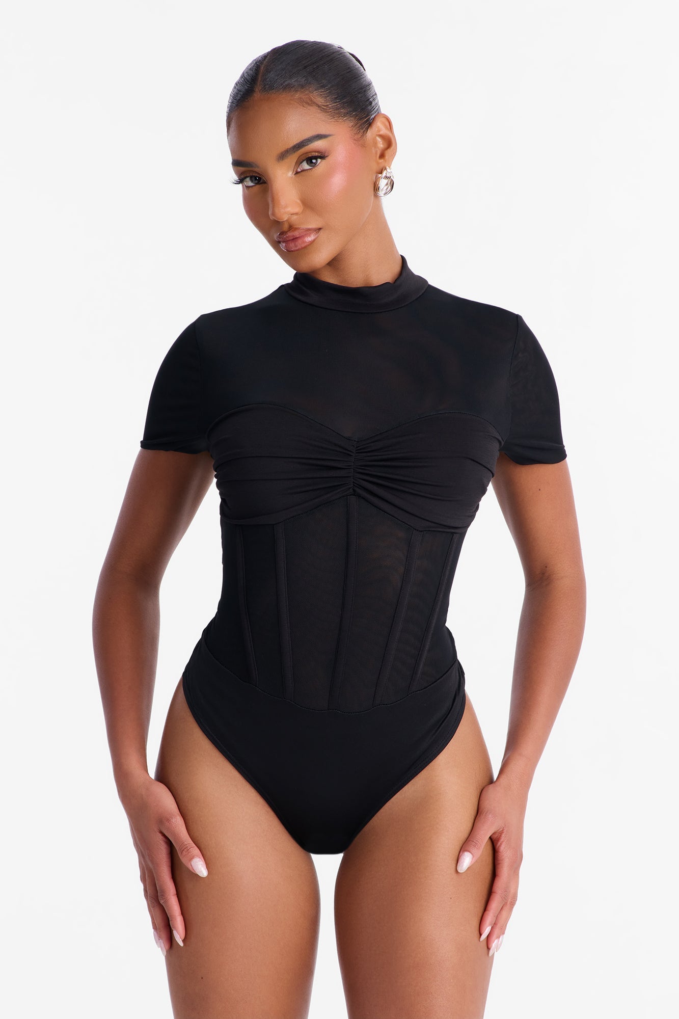 https://cdn.shopify.com/s/files/1/0293/9277/files/05-18-26_S1_16_HKT28739_Black_KJ_IM_10-54-39_43933_PXF.jpg?v=1779315992