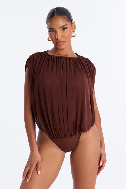 https://cdn.shopify.com/s/files/1/0293/9277/files/05-18-26_S1_67_HKT28657_Brown_KJ_IM_14-42-34_44012_PXF.jpg?v=1779394298