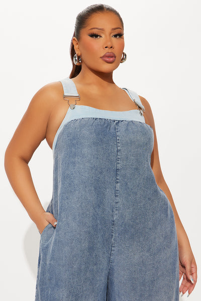 https://cdn.shopify.com/s/files/1/0293/9277/files/05-19-25_S4_52_JR4873_LightWash_KJ_AC_14-14-50_PLUS_37608_PXF.jpg?v=1747784192&with=400&height=600