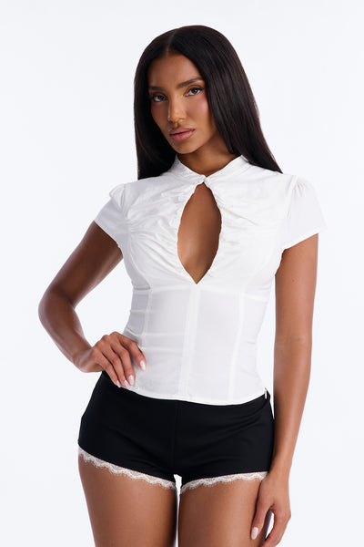 https://cdn.shopify.com/s/files/1/0293/9277/files/05-19-26_S1_43_V2601WT009YP_White_LB_SS_14-31-52_0778_PXF.jpg?v=1779811260&with=400&height=600
