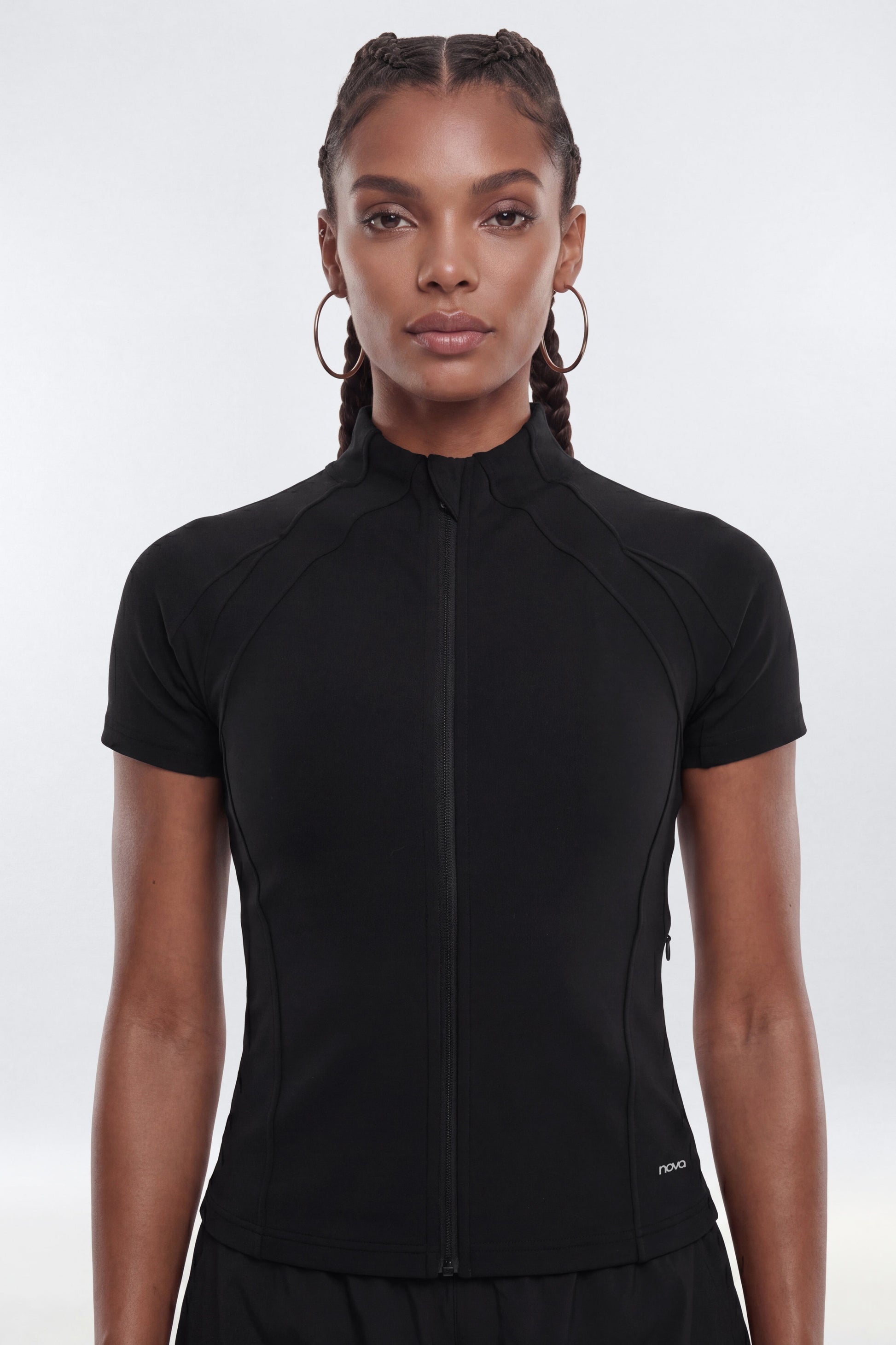 https://cdn.shopify.com/s/files/1/0293/9277/files/05-19-26_S7_PM_48_B425SP1302_Black_JG_NL_20-30-52_1457-4_AB_AB_JA.jpg?v=1780682620