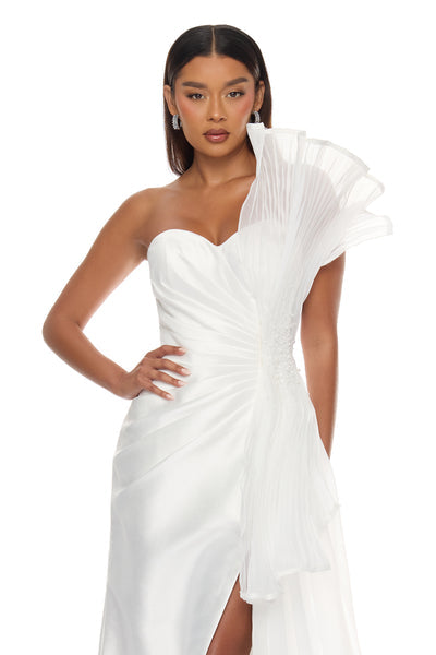 https://cdn.shopify.com/s/files/1/0293/9277/files/05-19-26_S9_15_JY4536_White_KJ_IM_11-24-48_2076_PXF.jpg?v=1779466946&with=400&height=600