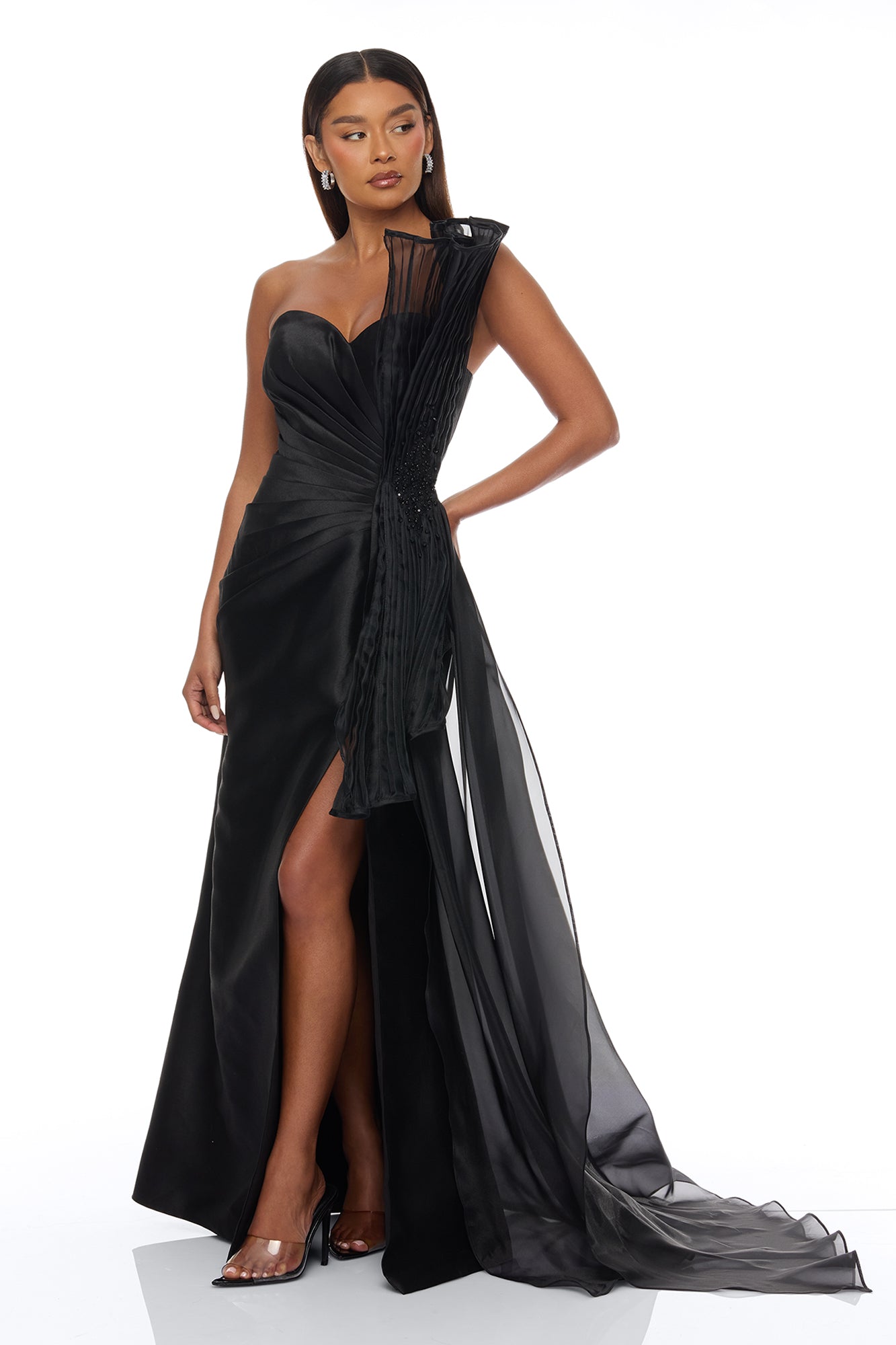 https://cdn.shopify.com/s/files/1/0293/9277/files/05-19-26_S9_20_JY4536_Black_KJ_IM_11-50-26_2169_PXF.jpg?v=1779467029