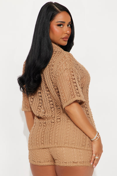 https://cdn.shopify.com/s/files/1/0293/9277/files/05-20-25_S3_51_HF26A104SET_Taupe_KJ_JS_14-50-15_28421_PXF.jpg?v=1747849511&with=400&height=600