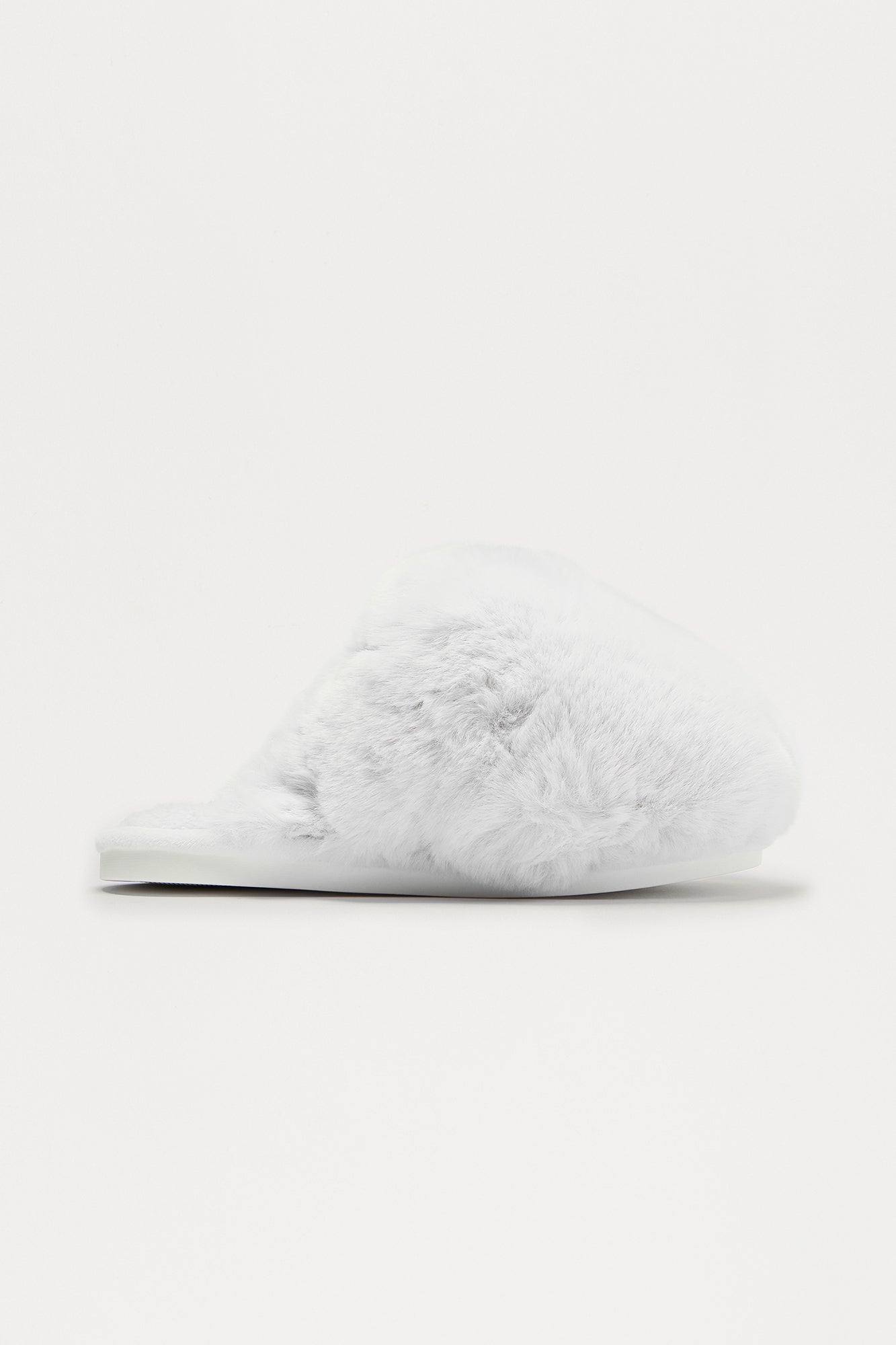 https://cdn.shopify.com/s/files/1/0293/9277/files/05-21-25_S15_169_FLOOF01_White_CZ_13-50-31_FLATLAY_5287_PXF.jpg?v=1747942727