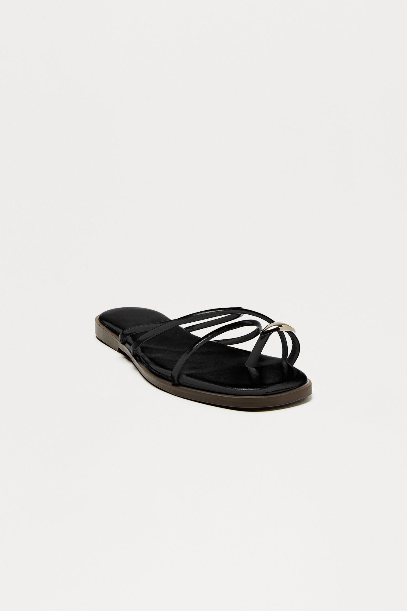 https://cdn.shopify.com/s/files/1/0293/9277/files/05-21-25_S15_185_DEAL33_Black_CZ_14-13-12_FLATLAY_5295_PXF.jpg?v=1750121316