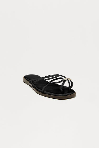 https://cdn.shopify.com/s/files/1/0293/9277/files/05-21-25_S15_185_DEAL33_Black_CZ_14-13-12_FLATLAY_5295_PXF.jpg?v=1750121316