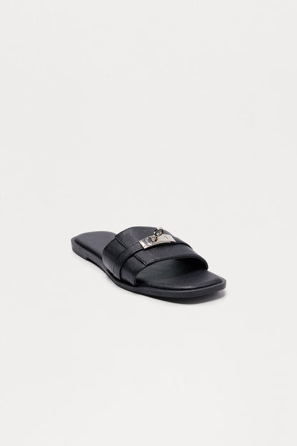 https://cdn.shopify.com/s/files/1/0293/9277/files/05-21-25_S15_7_LS13285_Black_CZ_08-56-10_FLATLAY_5002_PXF_BH.jpg?v=1750120635