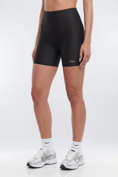 https://cdn.shopify.com/s/files/1/0293/9277/files/05-22-26_S7_22_B425SB1302_Black_JZ_SO_13-39-53_76308-7_AB_ES_ES_JA.jpg?v=1780934836&with=400&height=600