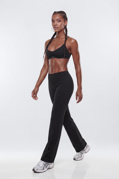 https://cdn.shopify.com/s/files/1/0293/9277/files/05-22-26_S7_29_B125SB1315_Black_JZ_SO_14-05-23_76353-9_AB_ES_JA.jpg?v=1780697580&with=400&height=600