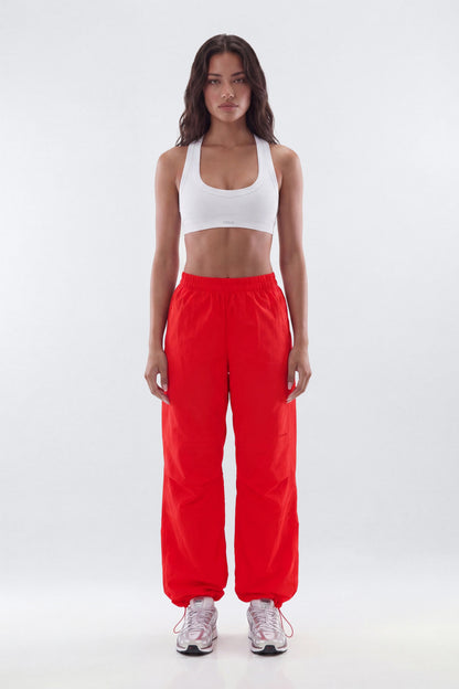 https://cdn.shopify.com/s/files/1/0293/9277/files/05-22-26_S7_2_B125SB1302_Red_ZSR_JZ_SO_07-45-51_76029-1_AB_AB_JA.jpg?v=1782753542