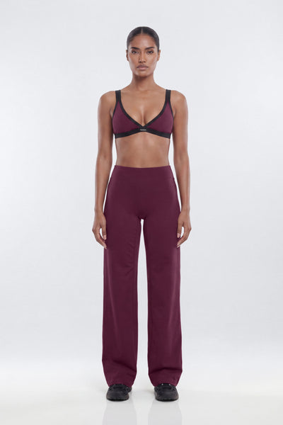 https://cdn.shopify.com/s/files/1/0293/9277/files/05-22-26_S7_32_B125SP1319_Merlot_ZSR_JZ_SO_10-34-22_5059-1_ES_ES_JA.jpg?v=1782749502&with=400&height=600