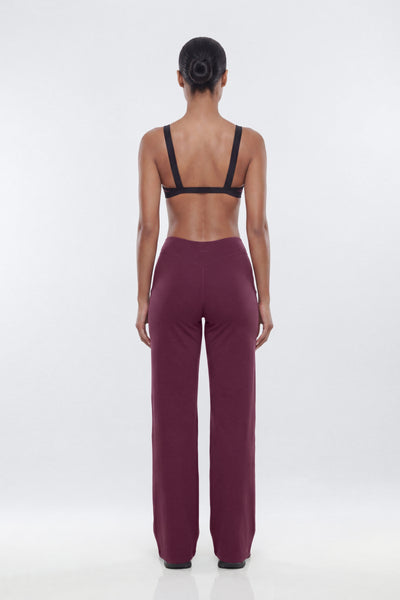 https://cdn.shopify.com/s/files/1/0293/9277/files/05-22-26_S7_32_B125SP1319_Merlot_ZSR_JZ_SO_10-34-22_5059-2_ES_ES_JA.jpg?v=1782749503&with=400&height=600